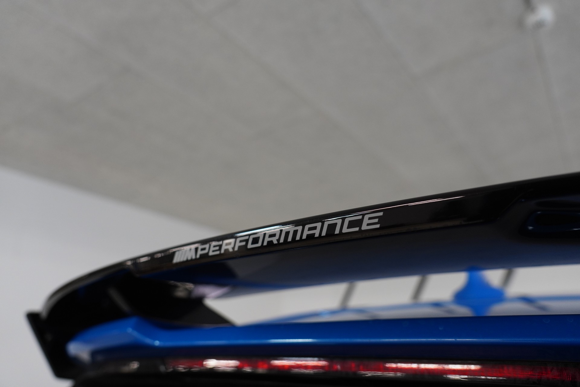 BMW M135i xDrive Steptronic-image-18