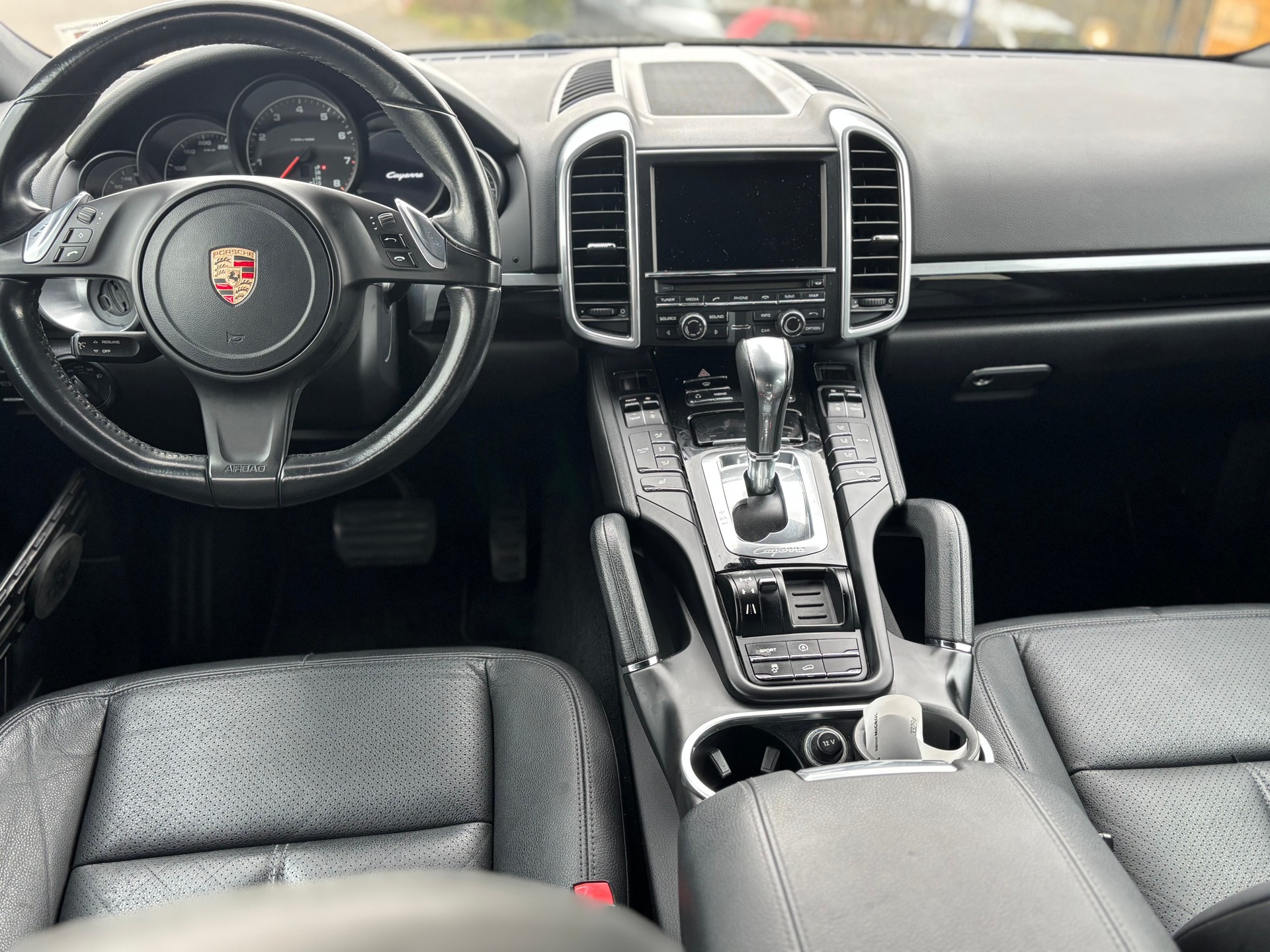 PORSCHE Cayenne Tiptronic-image-6