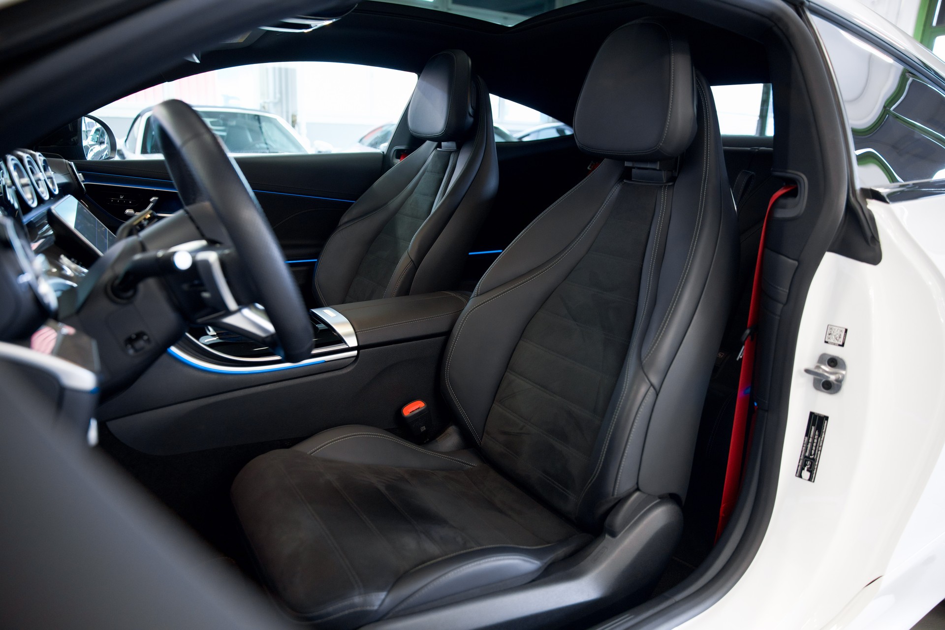 MERCEDES-BENZ CLE 450 Coupé 4Matic 9G-Tronic-image-18