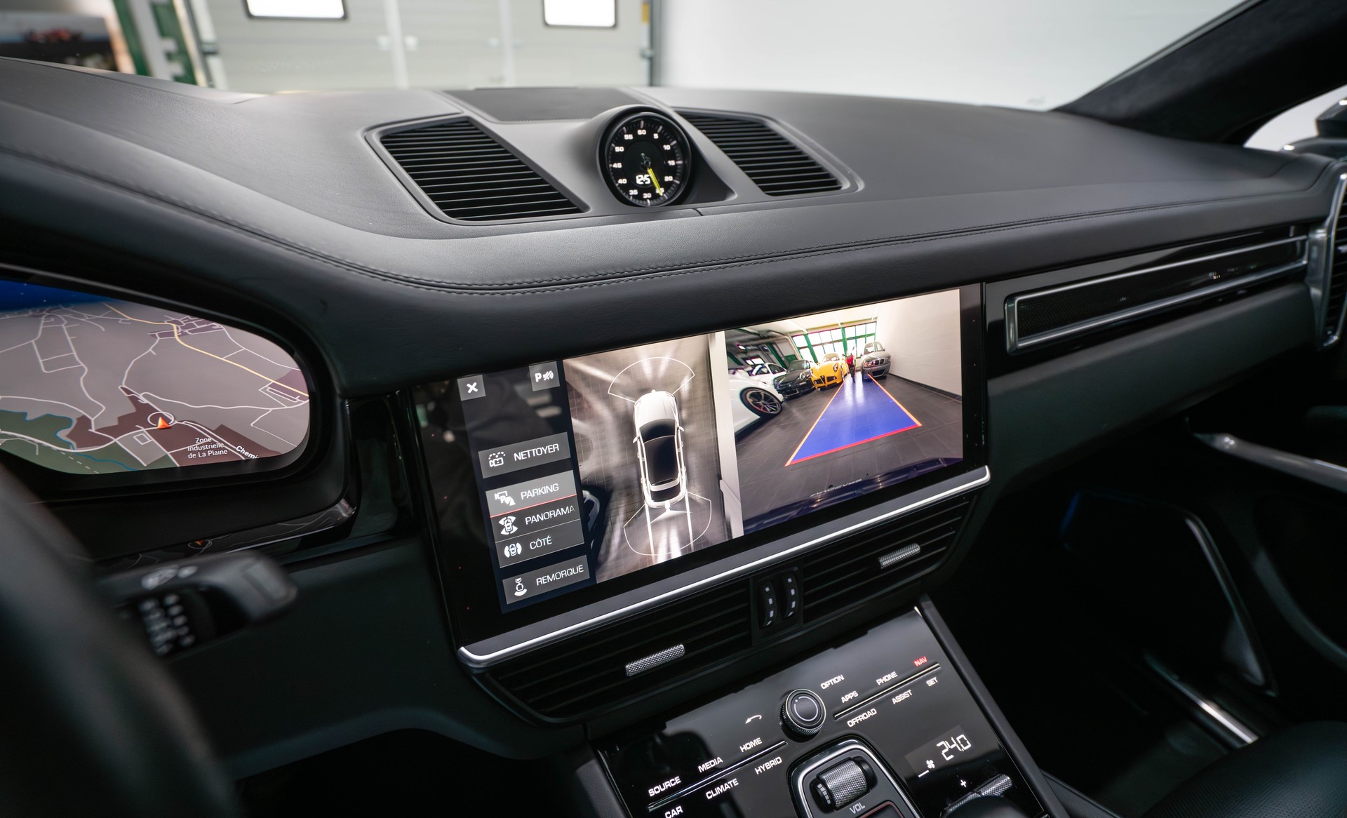 PORSCHE Cayenne Turbo S Coupe E-Hybrid-image-15