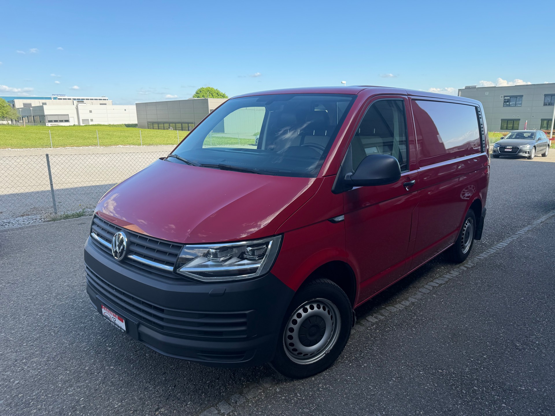 VW T6 2.0 TDI 4Motion * Gr. Navigation ** Xenon ** Klimaanlage ** Tempomat ** Nutzlast 1108 ** Frisch Ab MFK