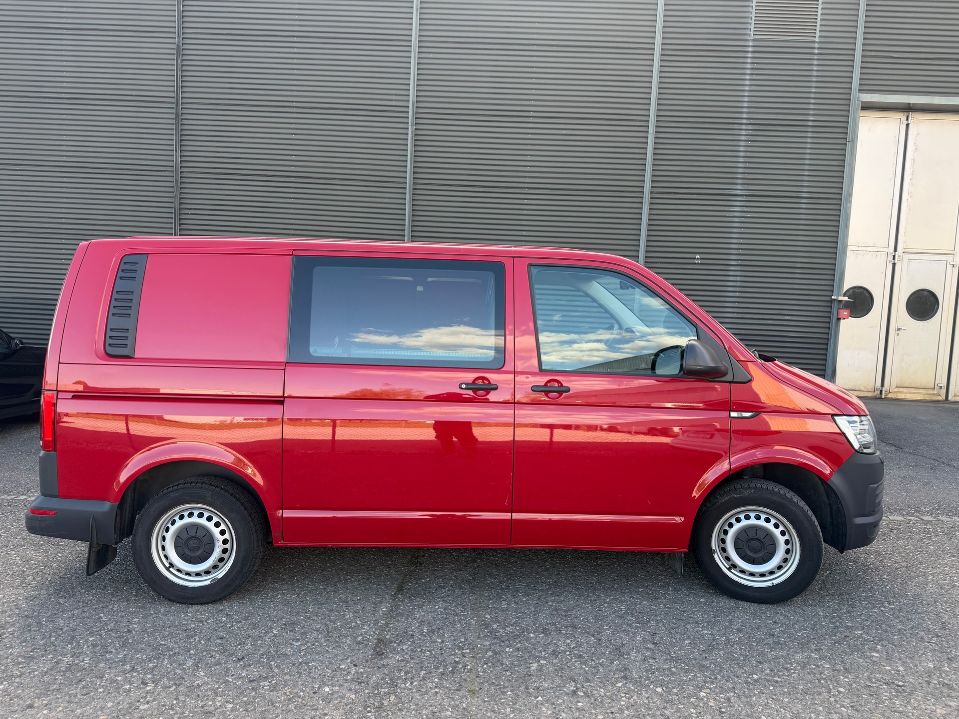 VW T6 2.0 TDI 4Motion * Gr. Navigation ** Xenon ** Klimaanlage ** Tempomat ** Nutzlast 1108 ** Frisch Ab MFK-image-9