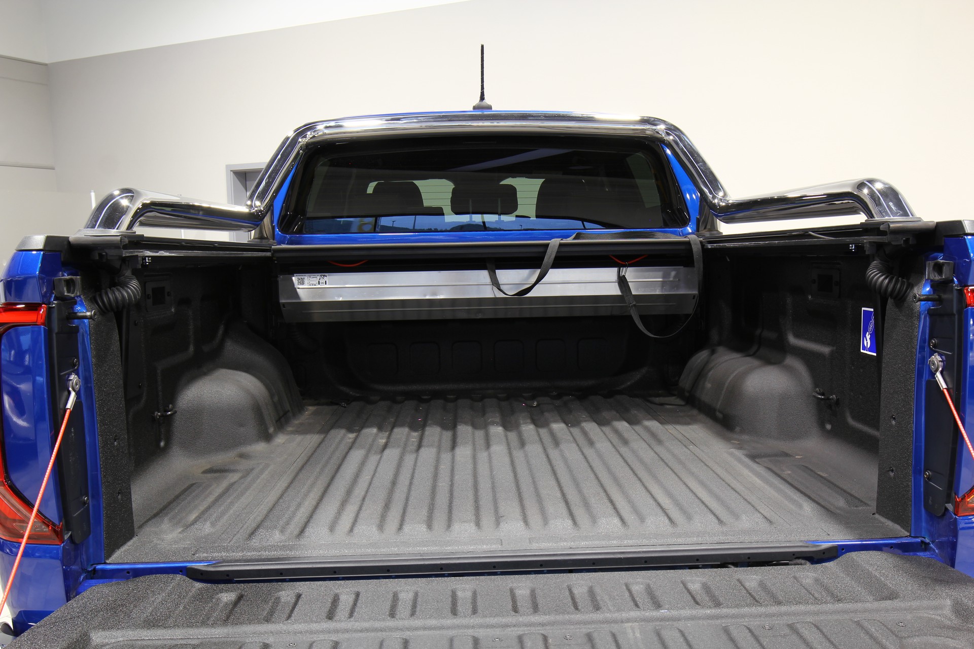 VW Amarok 3.0TDI Style Winter 2-image-8