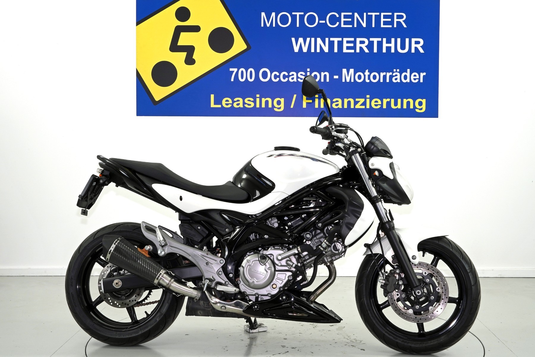 SUZUKI SFV 650 A Gladius-image-0