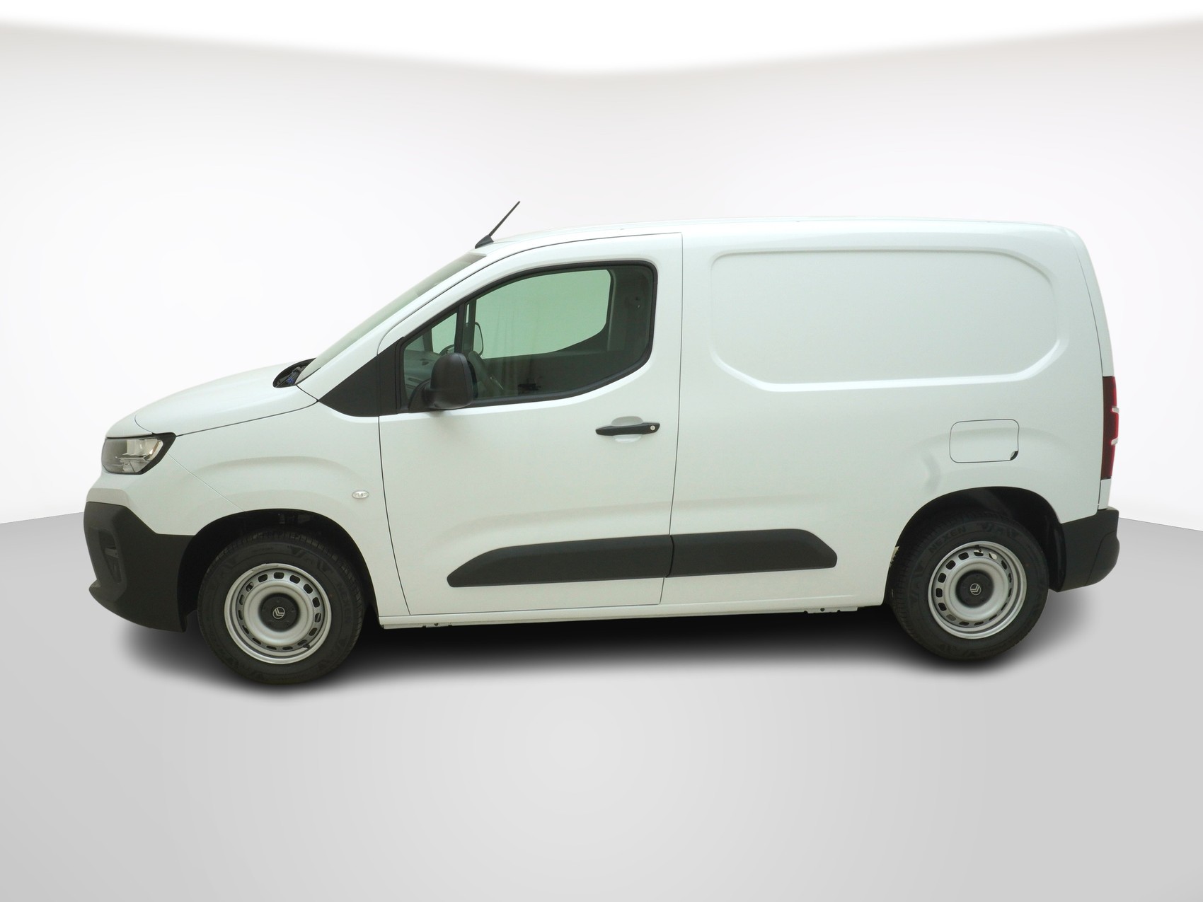 CITROEN Berlingo M 1.5 BlueHDi 100 First S/S-showroom-element-1