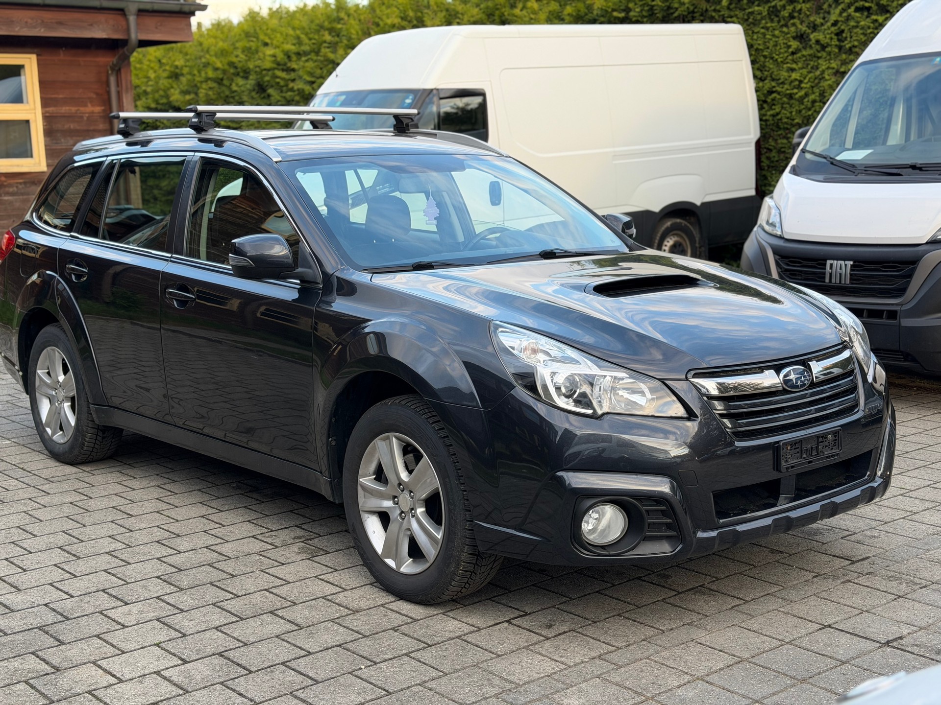 SUBARU Outback 2.0D Swiss Classic AWD Lineartronic-showroom-element-2