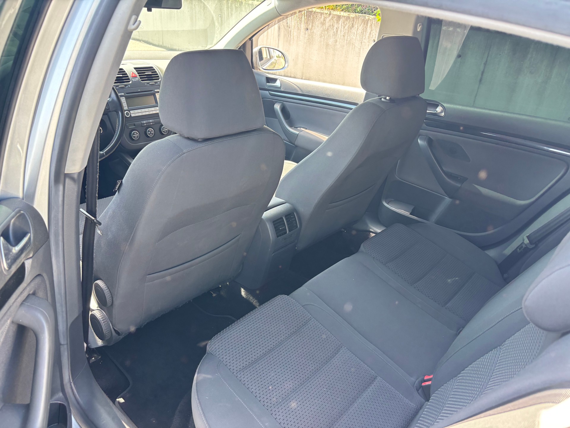 VW Golf 1.4 TSI GT Sport DSG-image-7