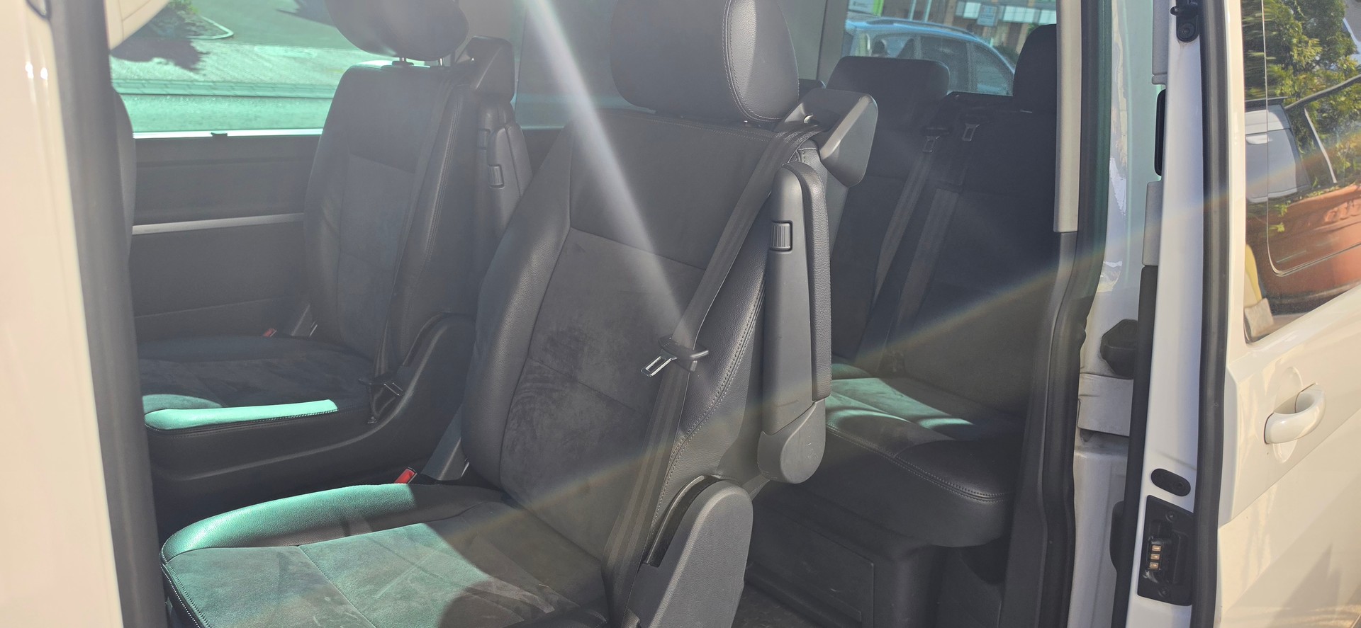 VW T5 Multivan 2.0 Bi-TDI CR Highline 4Motion DSG-image-4