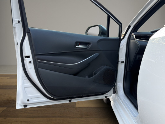 TOYOTA Corolla TS 1.8 HSDComfort-showroom-element-3