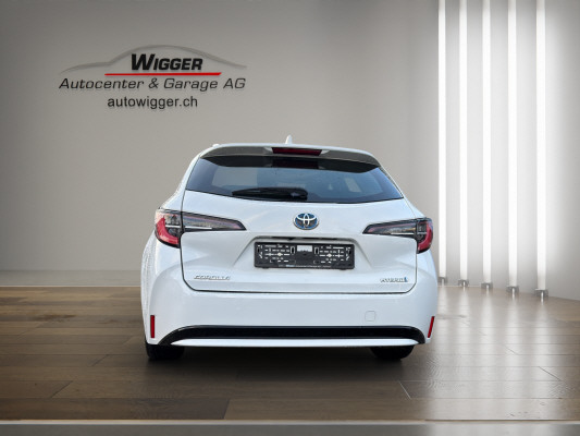 TOYOTA Corolla TS 1.8 HSDComfort-image-8