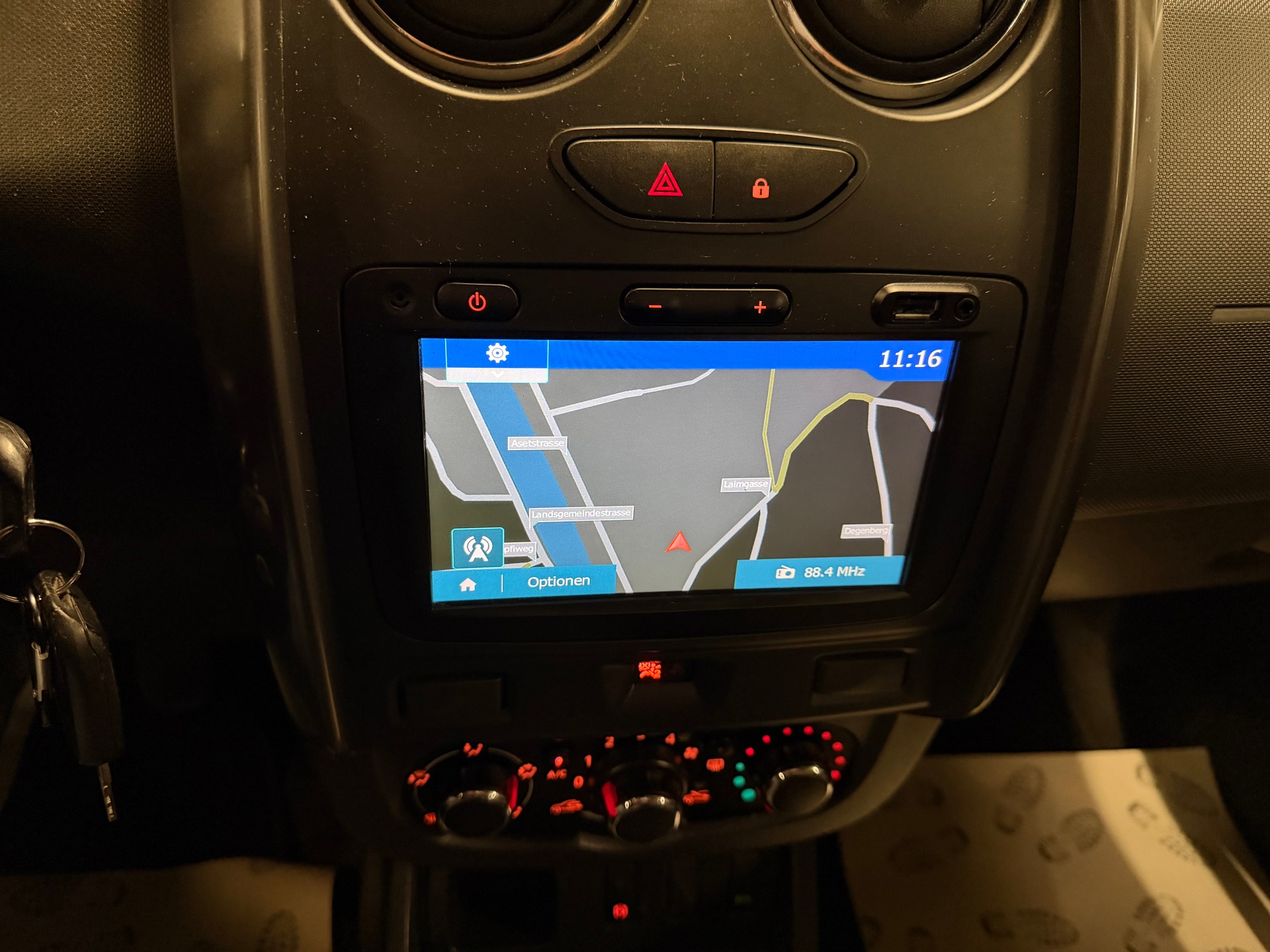 DACIA Duster 1.2 T Ambiance 4x2-image-14