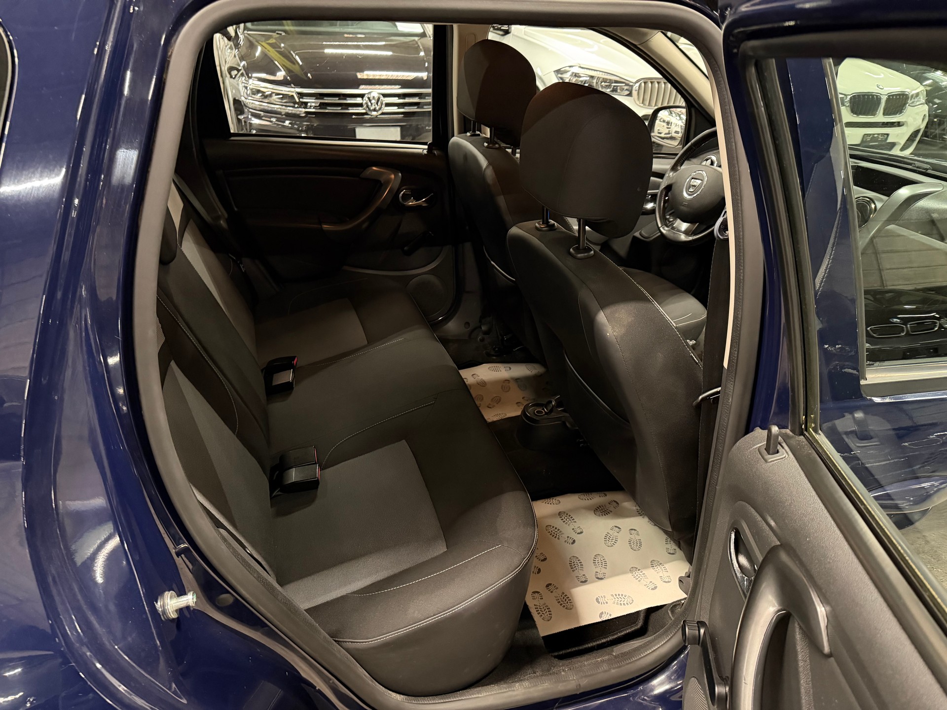 DACIA Duster 1.2 T Ambiance 4x2-image-11
