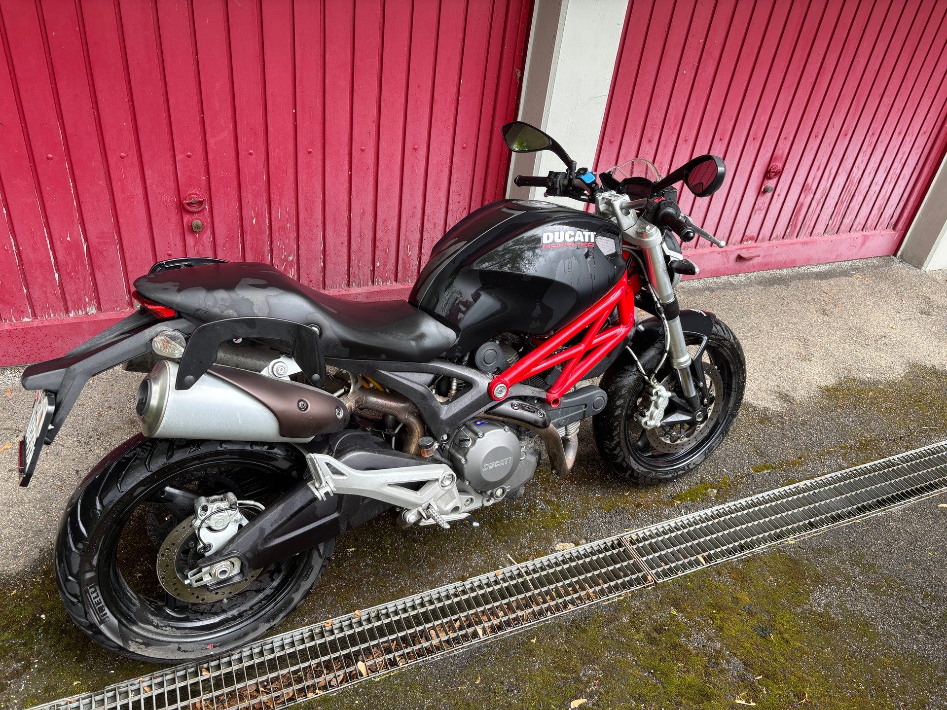 DUCATI Monster 696M ABS-image-2