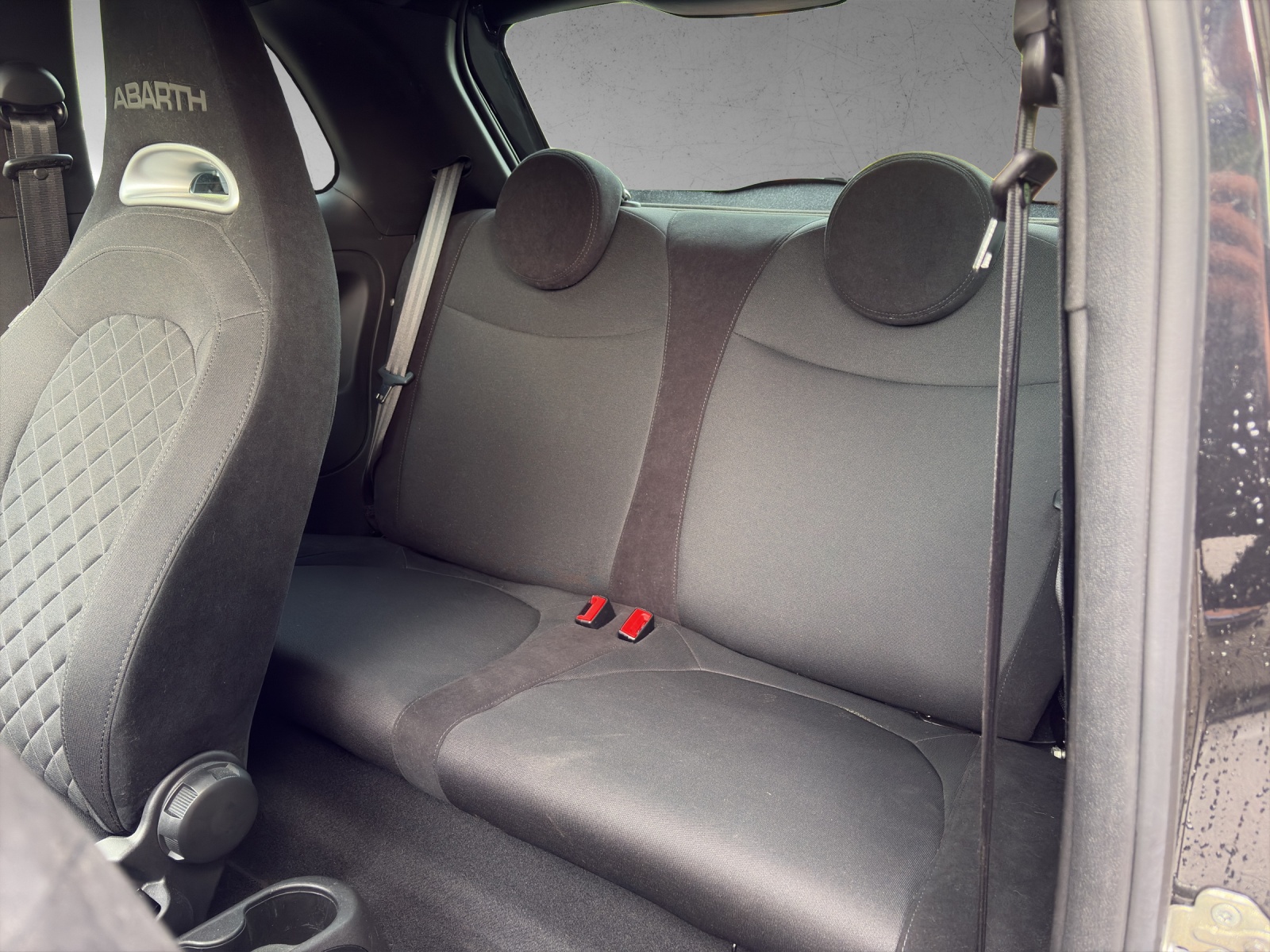 FIAT 595 1.4 16V Turbo Abarth 595 Premium Grand Prix Edition-image-7