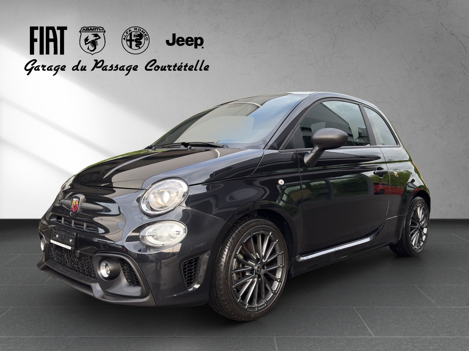 FIAT 595 1.4 16V Turbo Abarth 595 Premium Grand Prix Edition-image-1