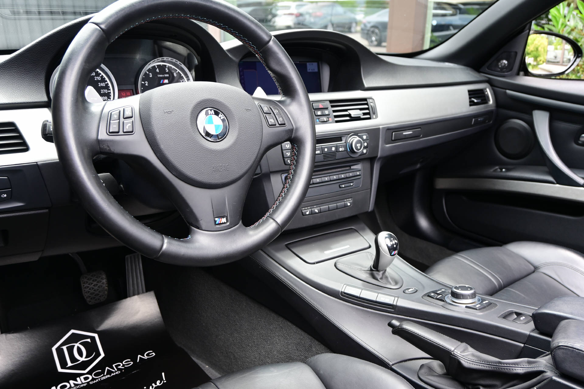 BMW M3 Cabriolet DSG **V8 Motor**-image-11
