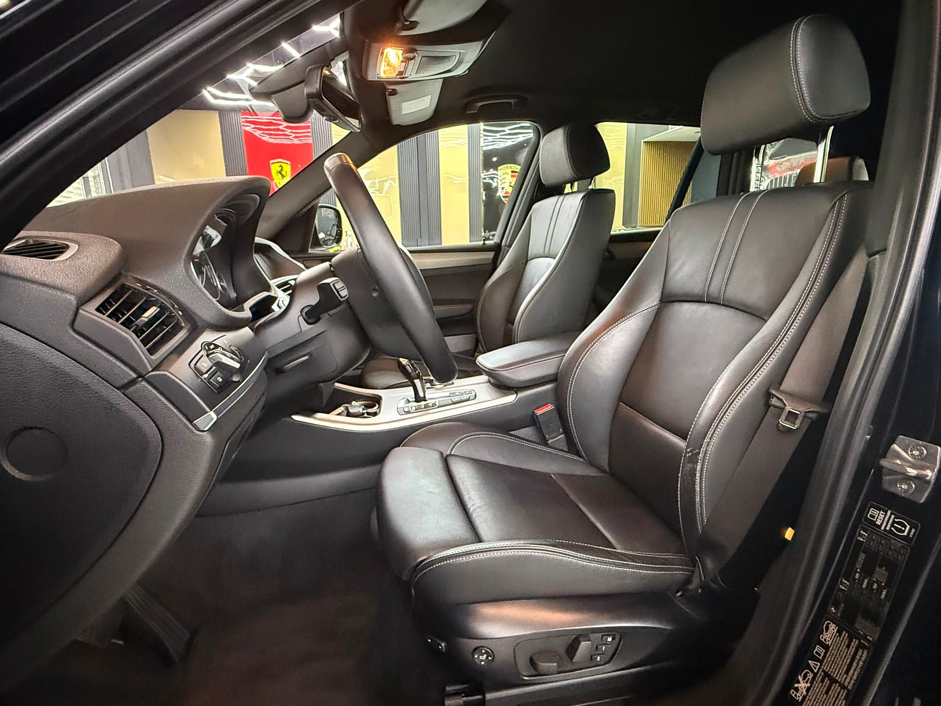 BMW X3 xDrive 30d Steptronic-image-9