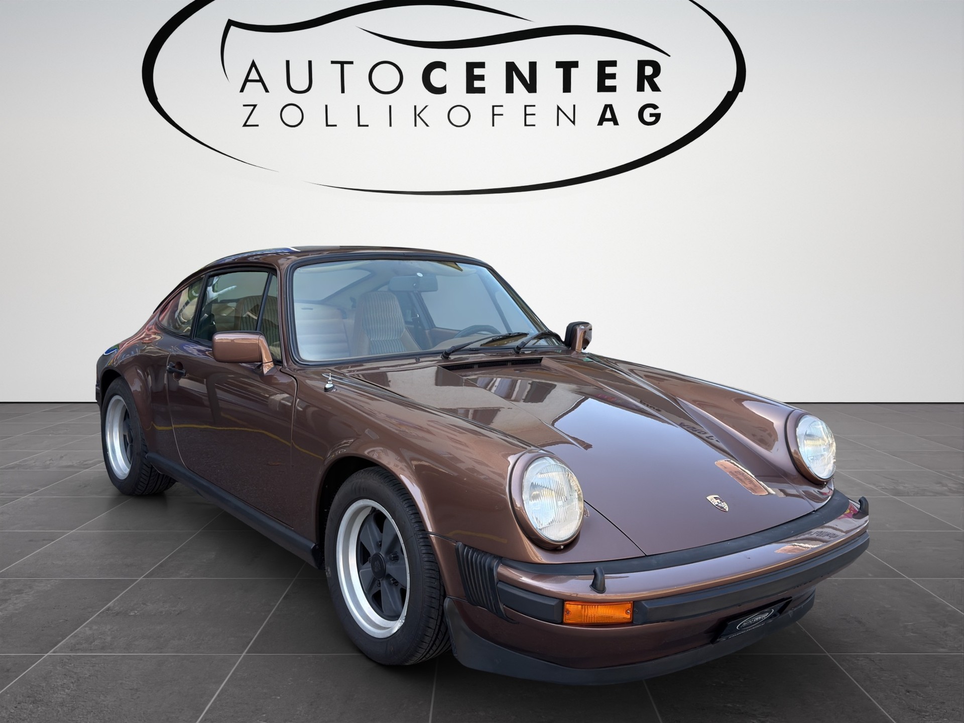 PORSCHE 911 Carrera 3.0-showroom-element-1