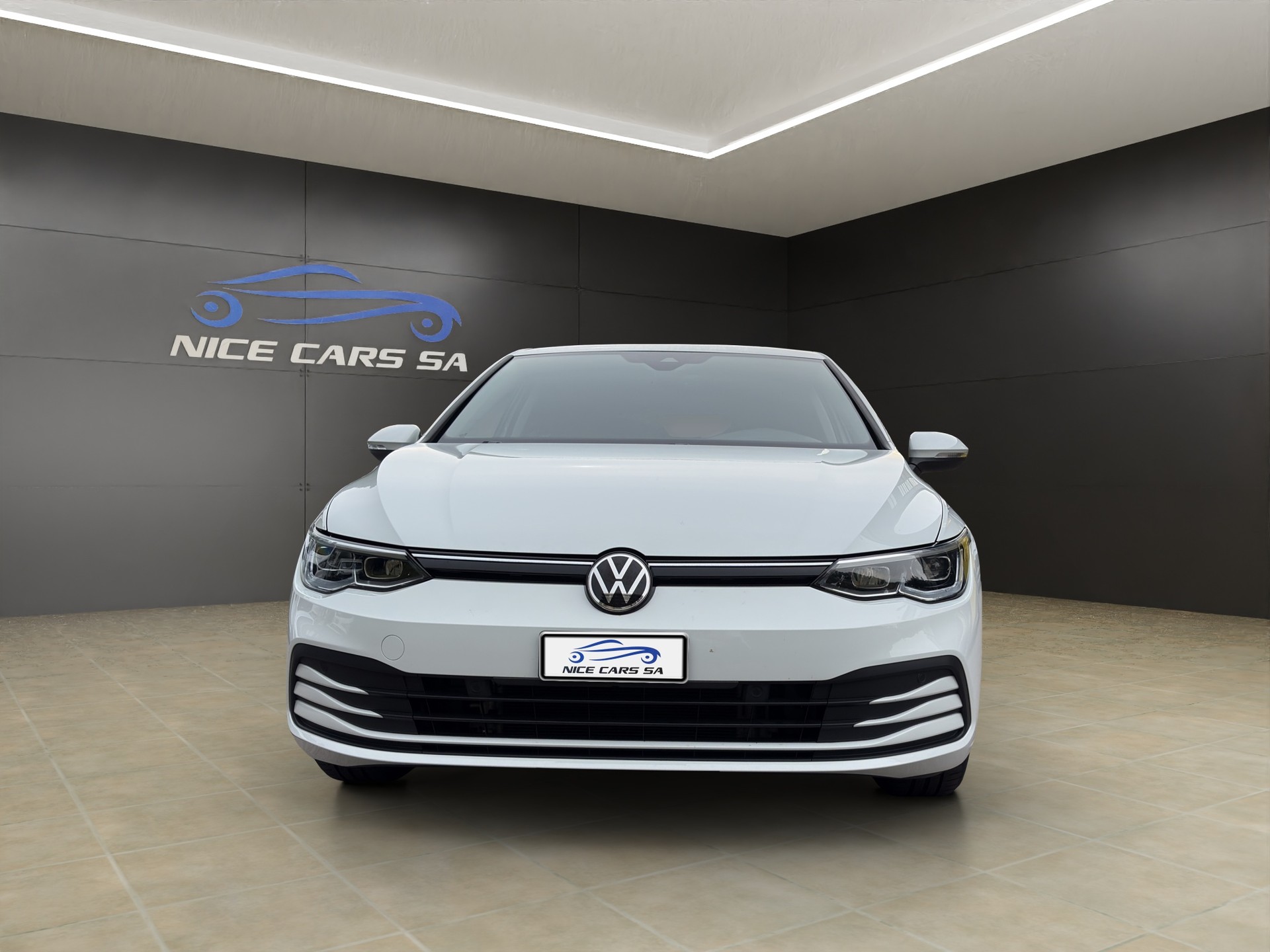 VW Golf 1.0 TSI Life-showroom-element-2