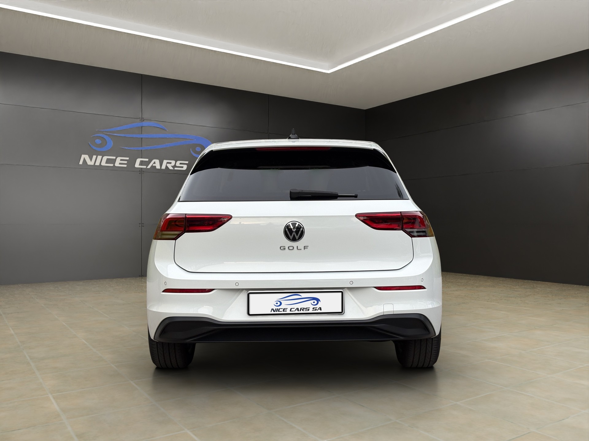 VW Golf 1.0 TSI Life-showroom-element-3