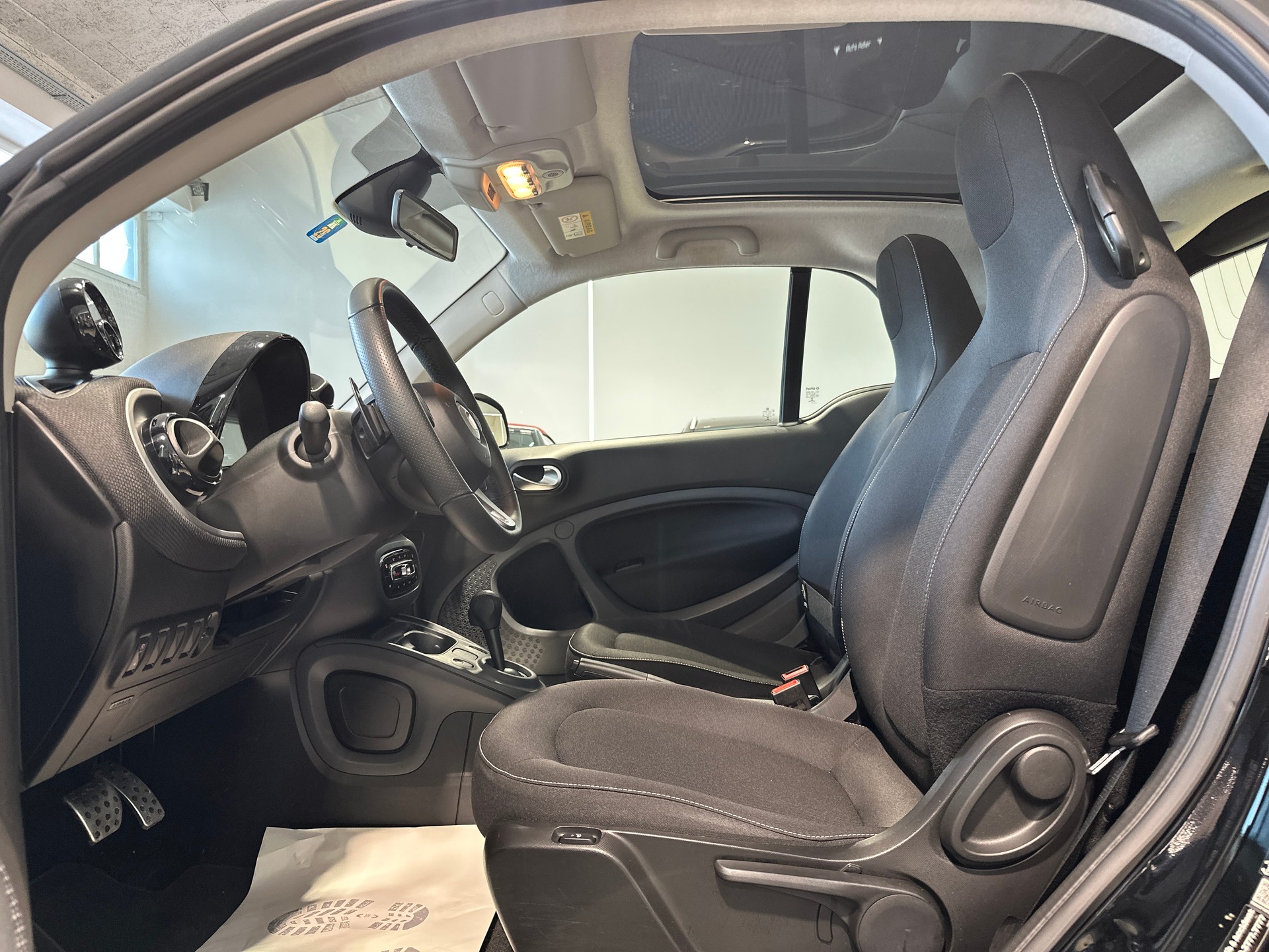 SMART fortwo citypassion twinmatic-image-14