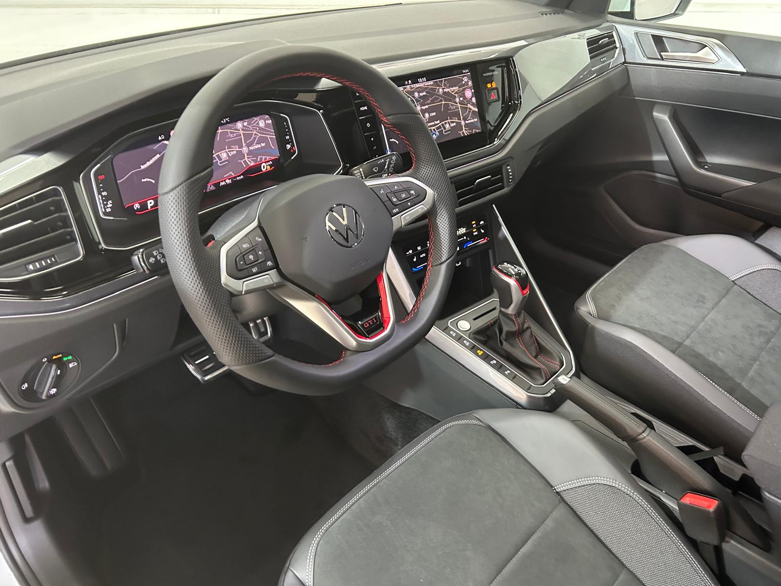 VW Polo 2.0 TSI GTI DSG-image-6