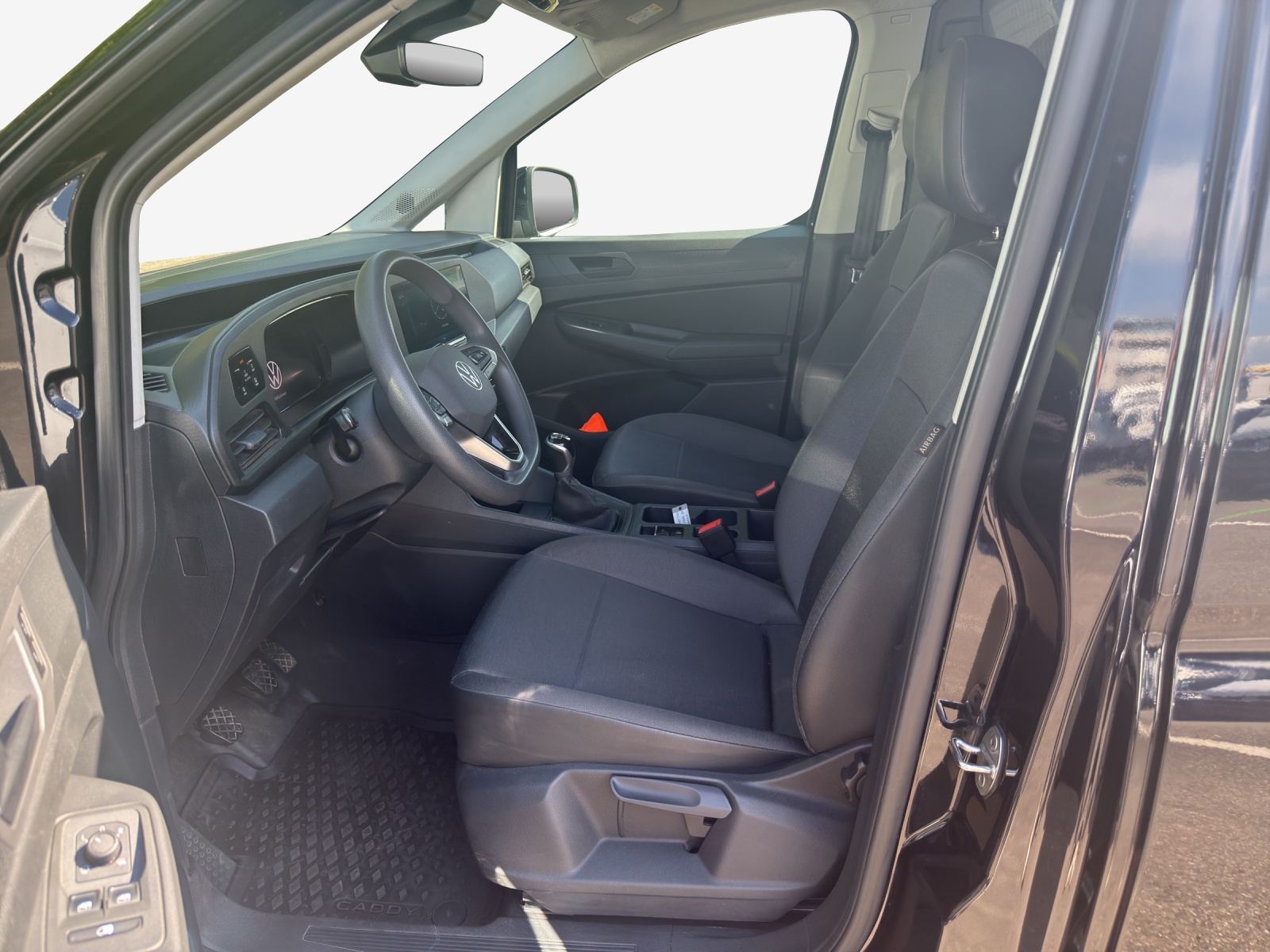 VW Caddy Cargo 2.0TDI Maxi-image-7