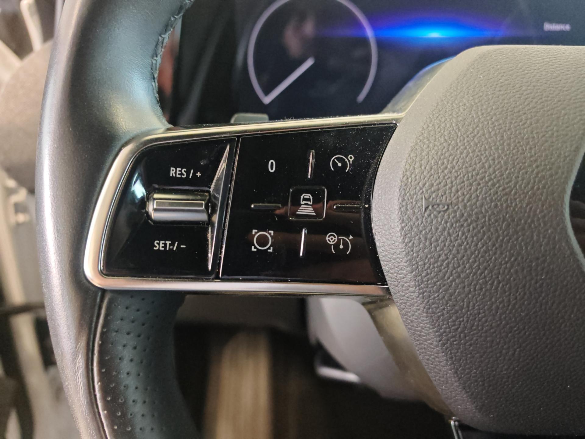 RENAULT Mégane E-TECH EV60 Techno-image-19
