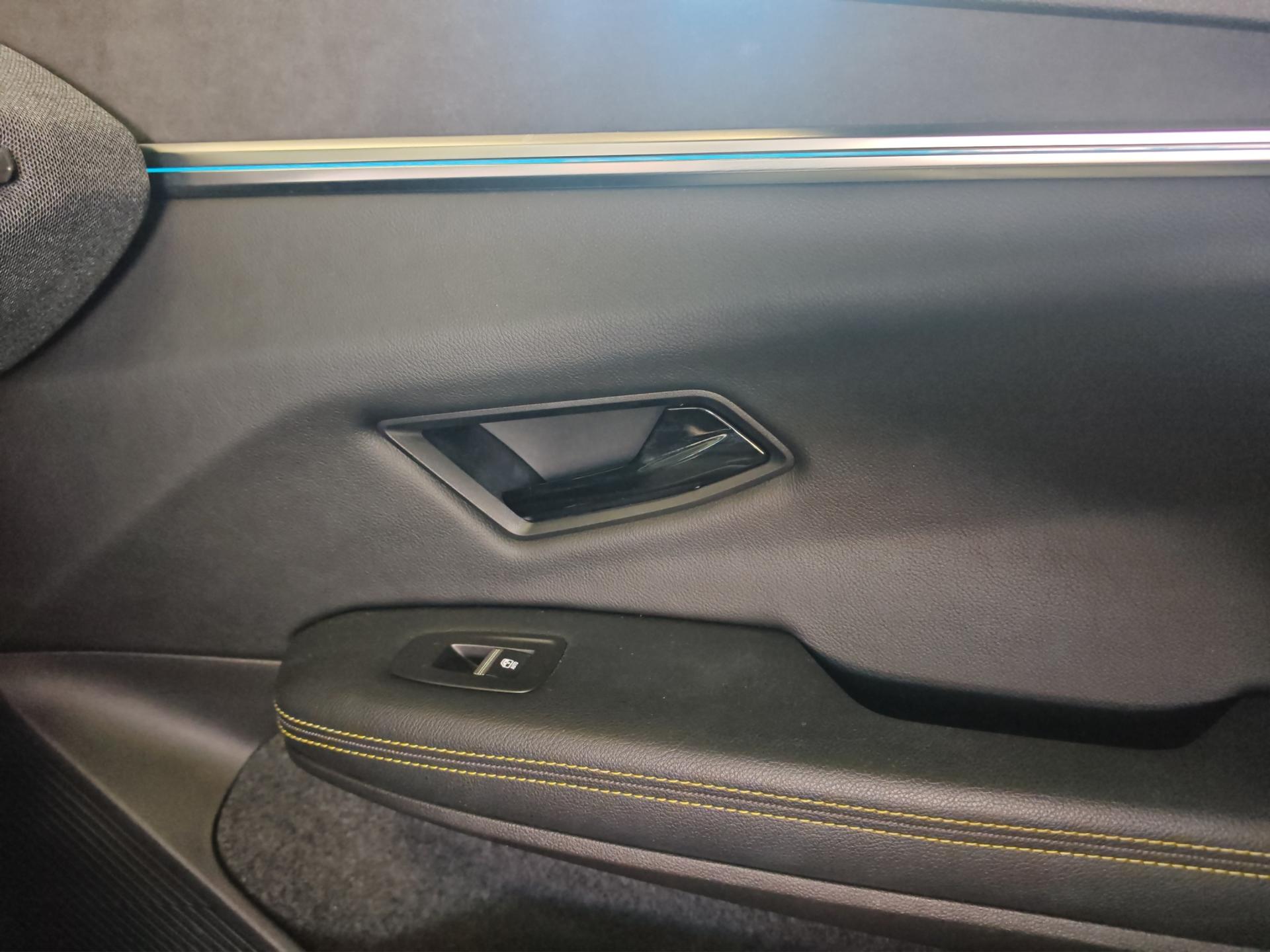 RENAULT Mégane E-TECH EV60 Techno-image-23