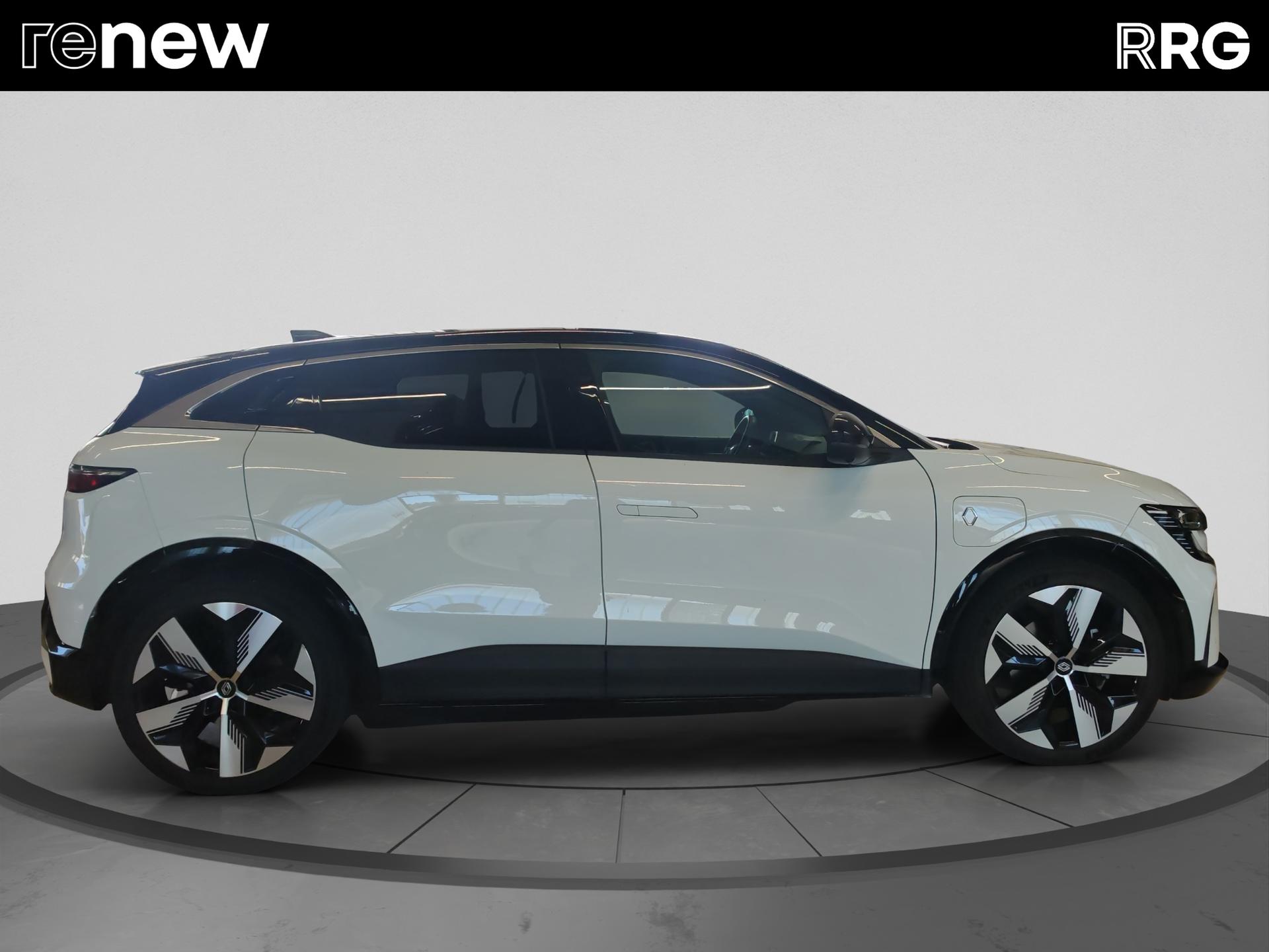 RENAULT Mégane E-TECH EV60 Techno-showroom-element-1