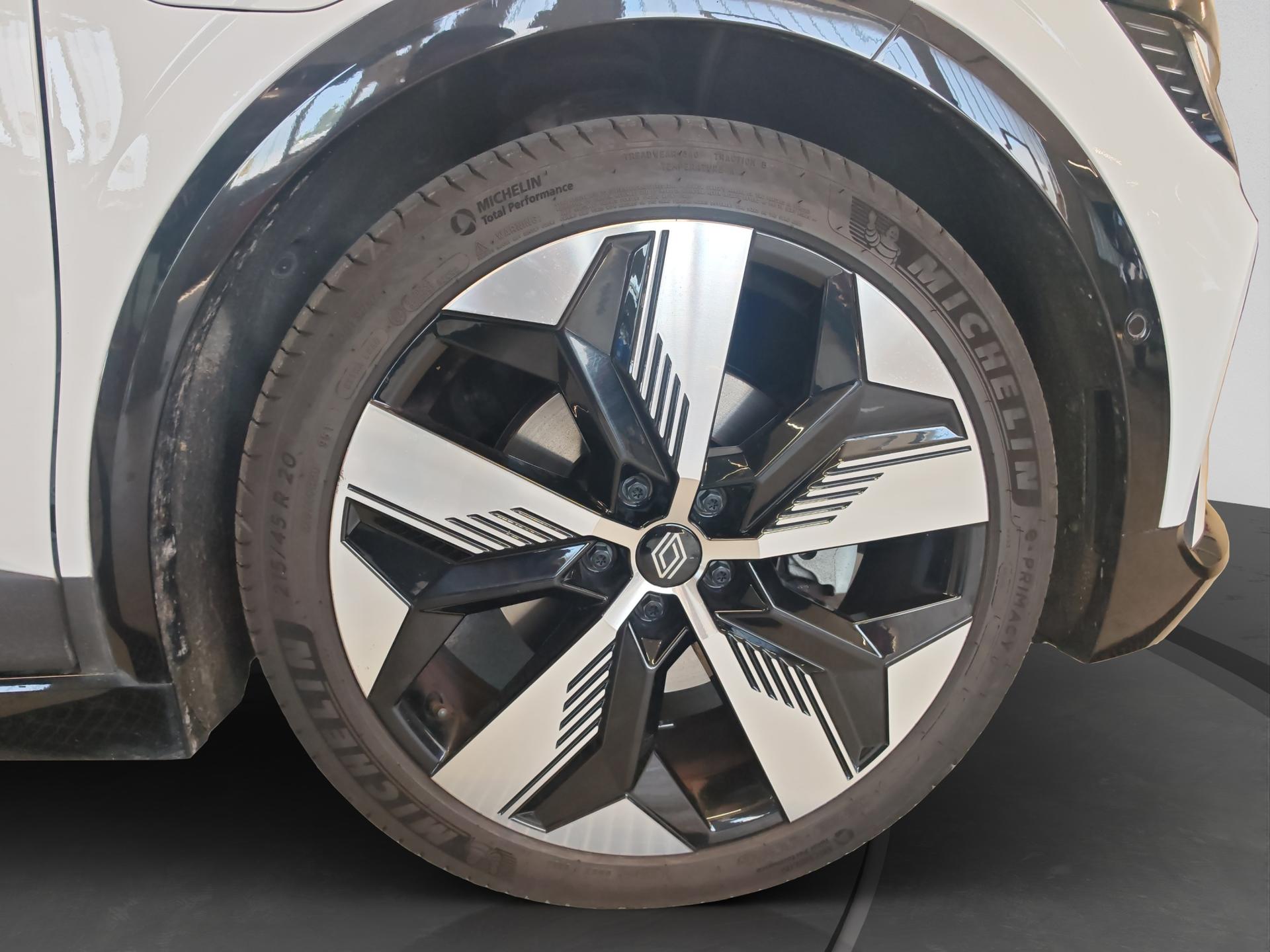 RENAULT Mégane E-TECH EV60 Techno-image-17