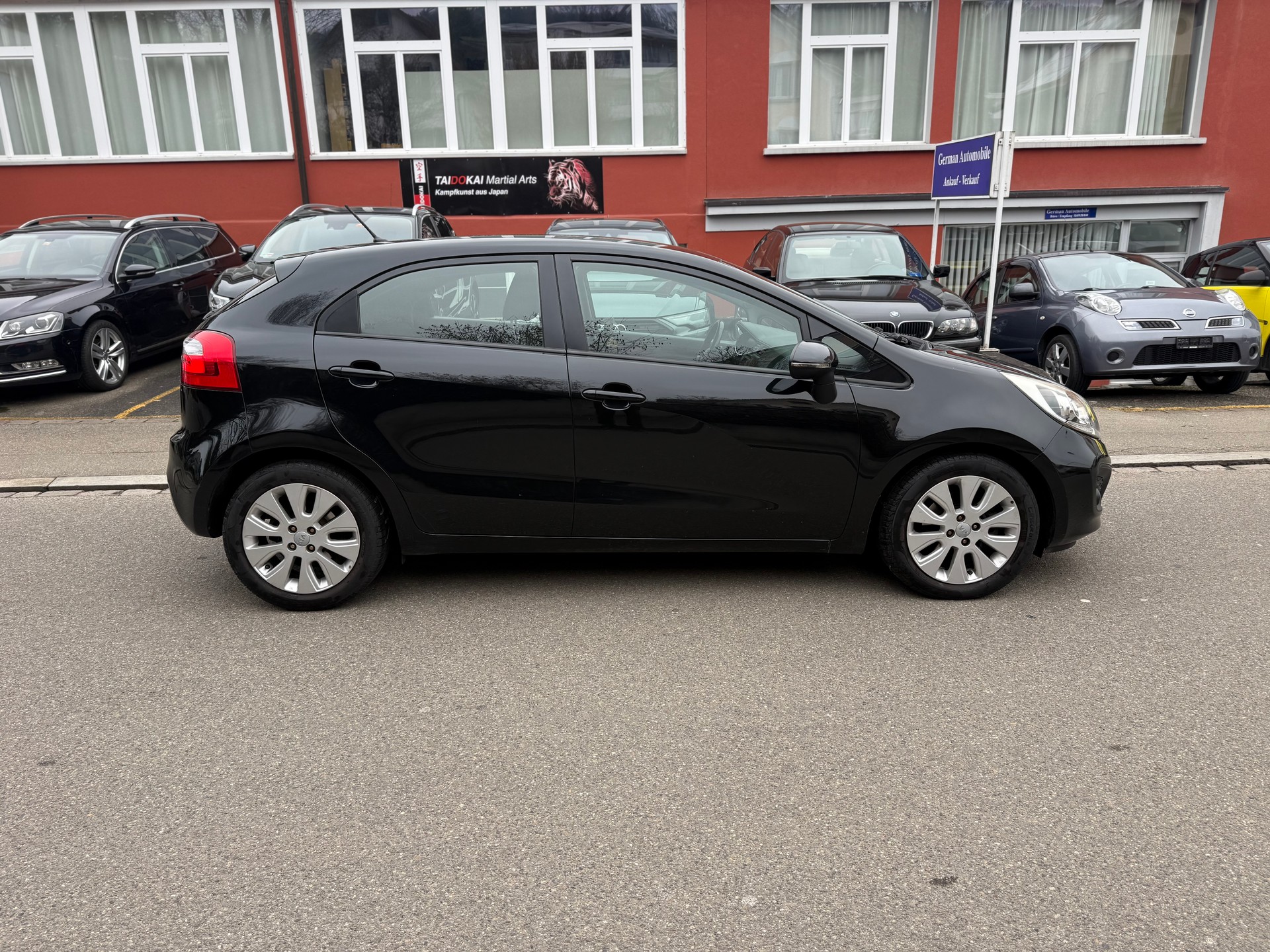 KIA Rio 1.4 CVVT Style-showroom-element-2