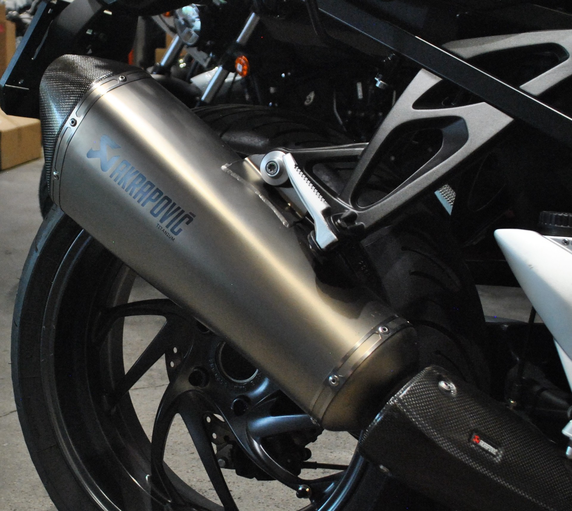 BMW K 1300 R-image-8