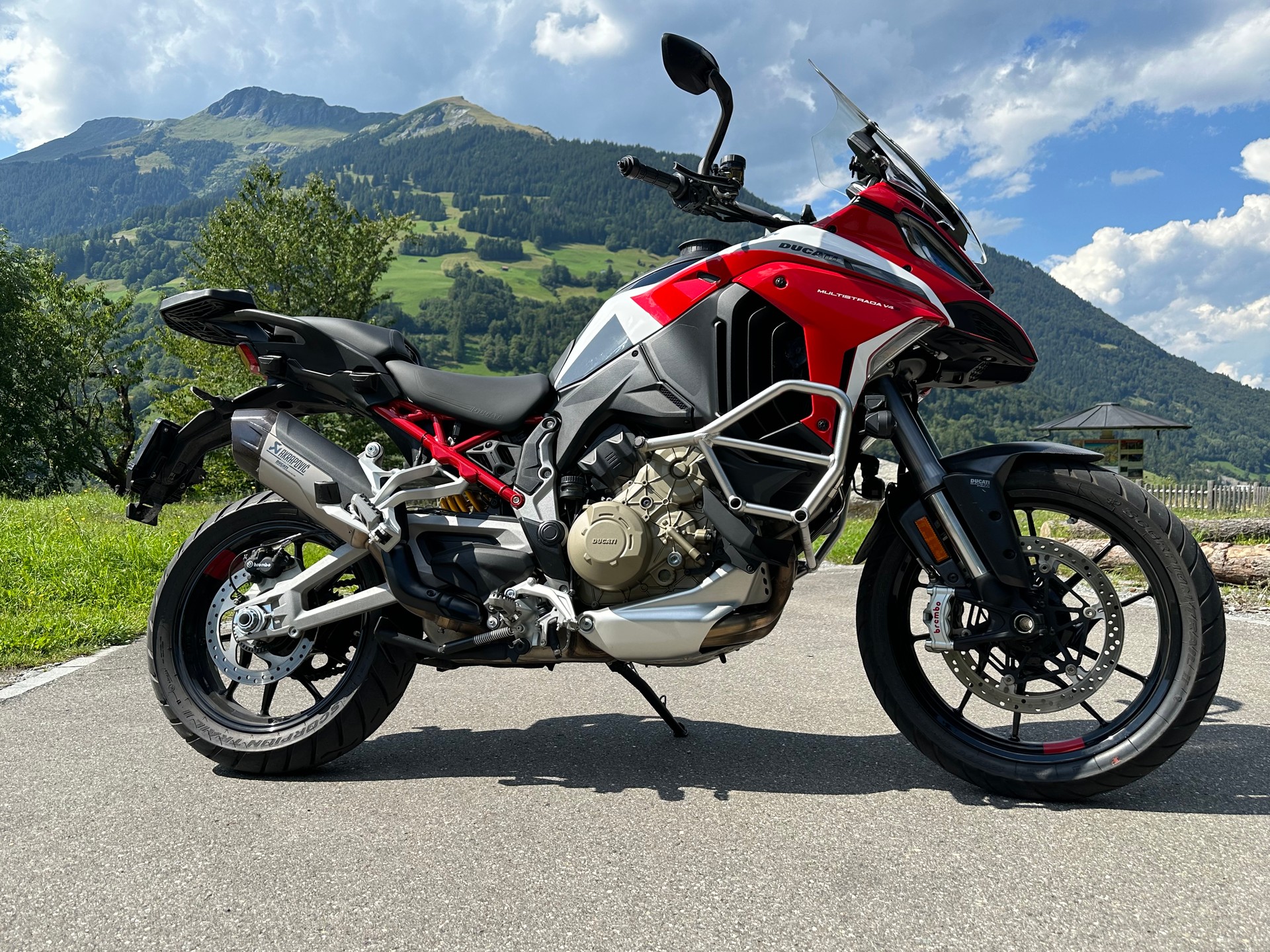 DUCATI Multistrada V4 S Travel & Radar-image-0