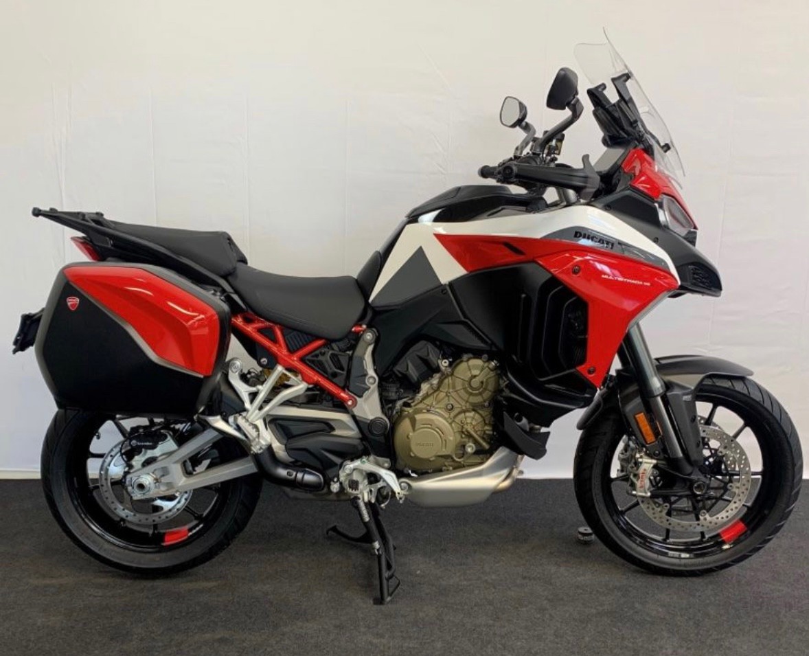 DUCATI Multistrada V4 S Travel & Radar-image-5