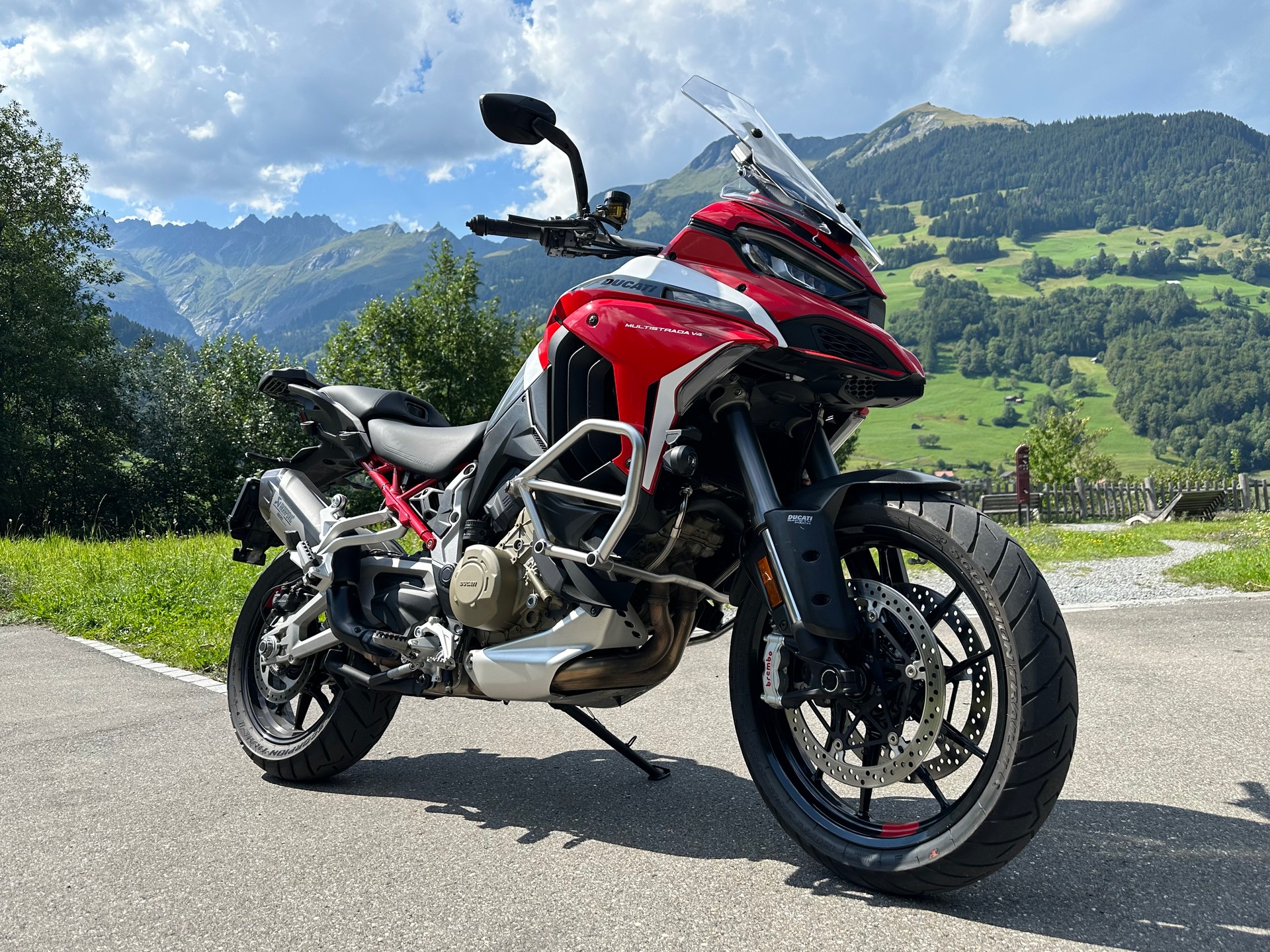 DUCATI Multistrada V4 S Travel & Radar-image-1