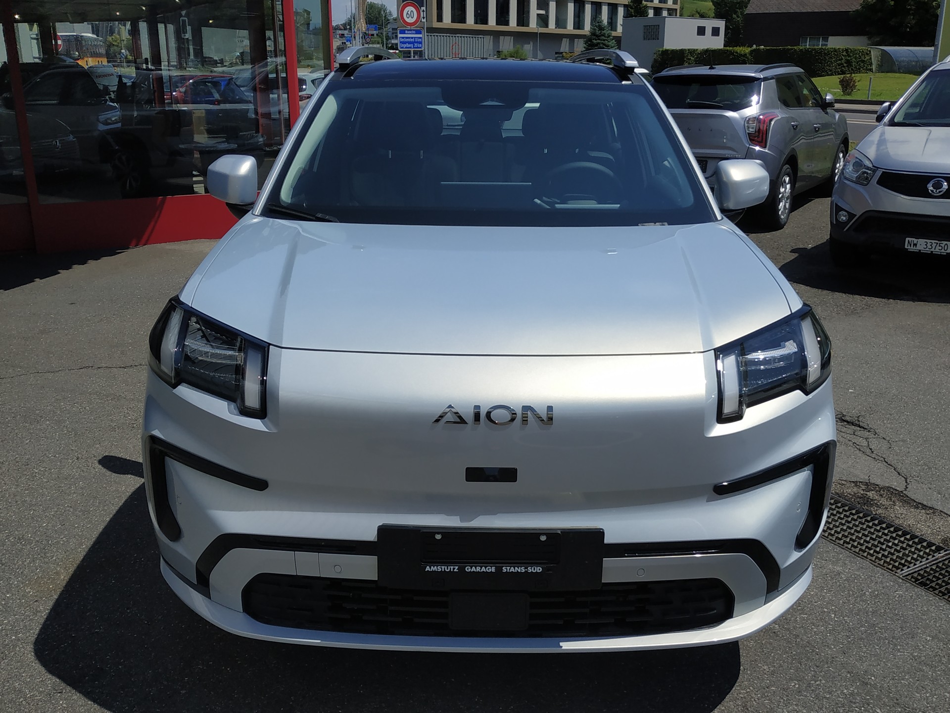 GAC AION V-showroom-element-3