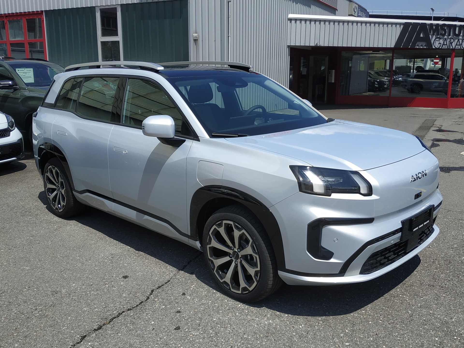GAC AION V-showroom-element-1