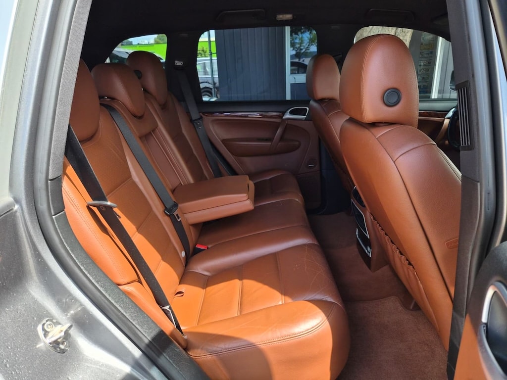 PORSCHE Cayenne Diesel-image-9
