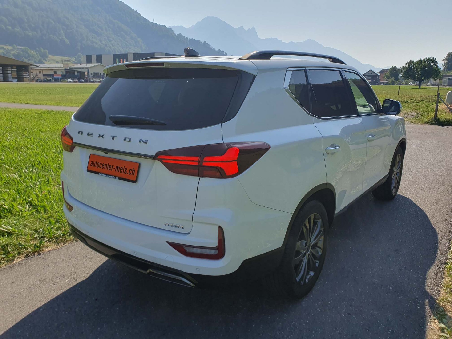 KGM-SsangYong Rexton RX 2.2 CRDi White Pearl Edition-image-6
