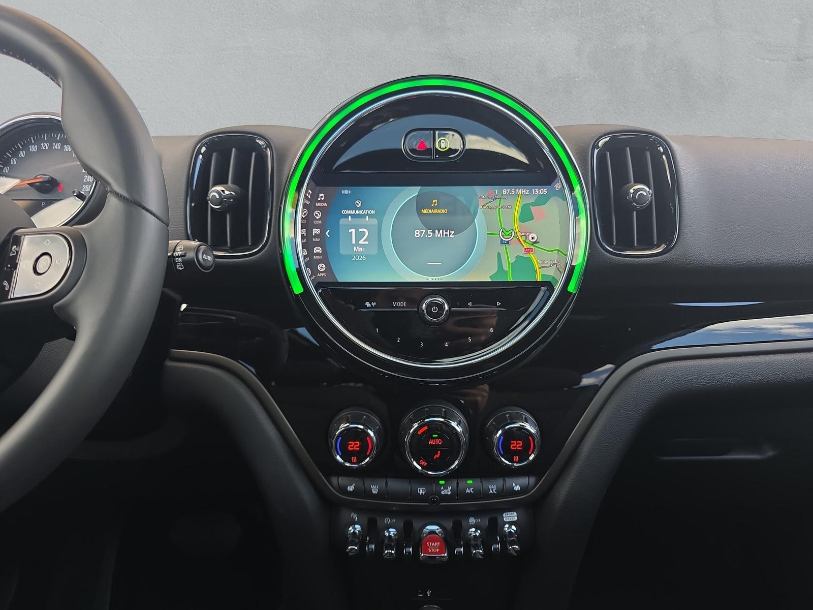 MINI Countryman S ALL4 F60 2.0i (CH)-image-13