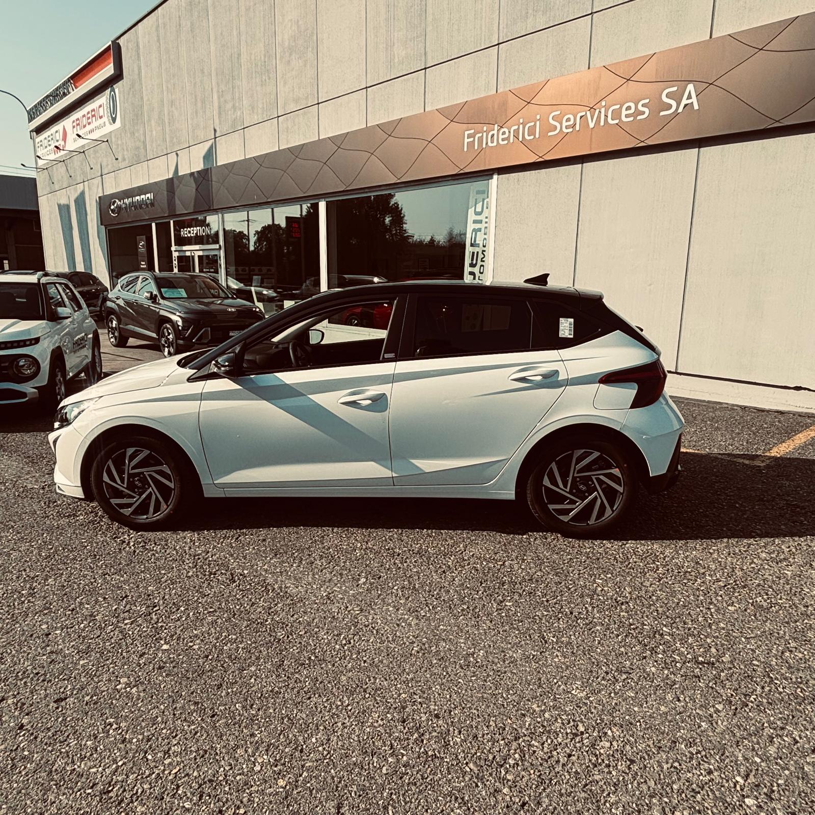 HYUNDAI i20 1.0 T-GDi Amplia DCT-showroom-element-2