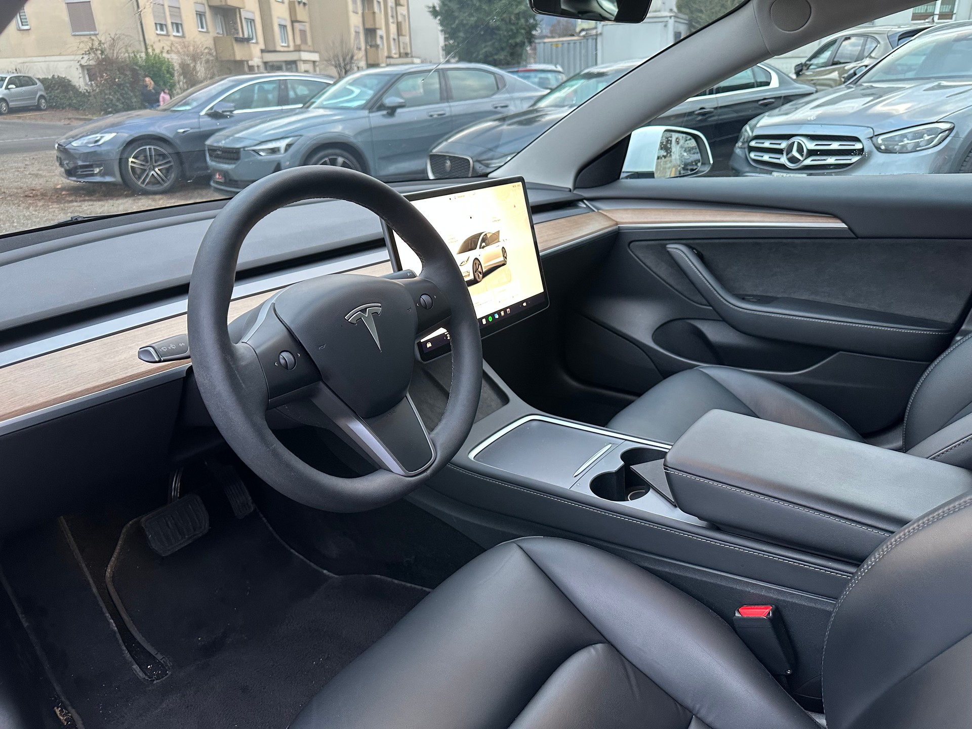 TESLA Model 3 Long Range Dual Motor AWD-image-7