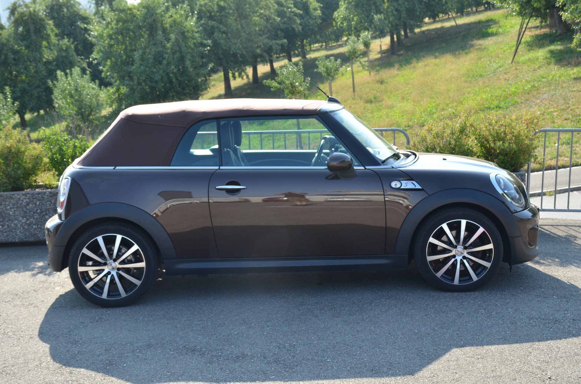 MINI Cooper S Cabriolet Steptronic-showroom-element-2