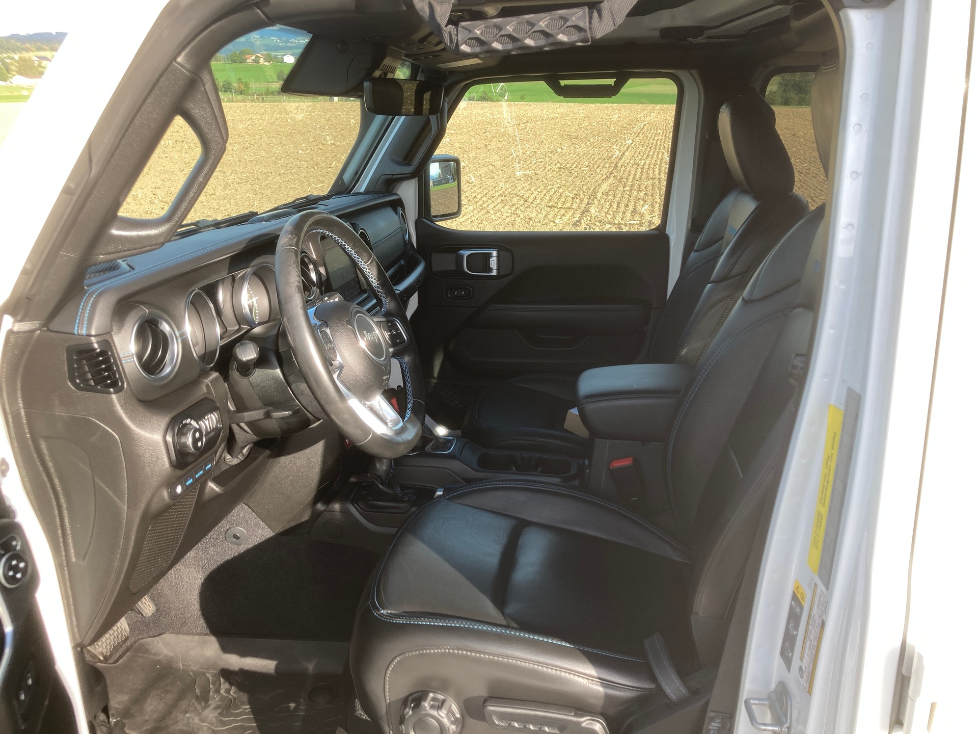 JEEP Wrangler 2.0 PHEV Unlimited Rubicon DT Automatic-image-12