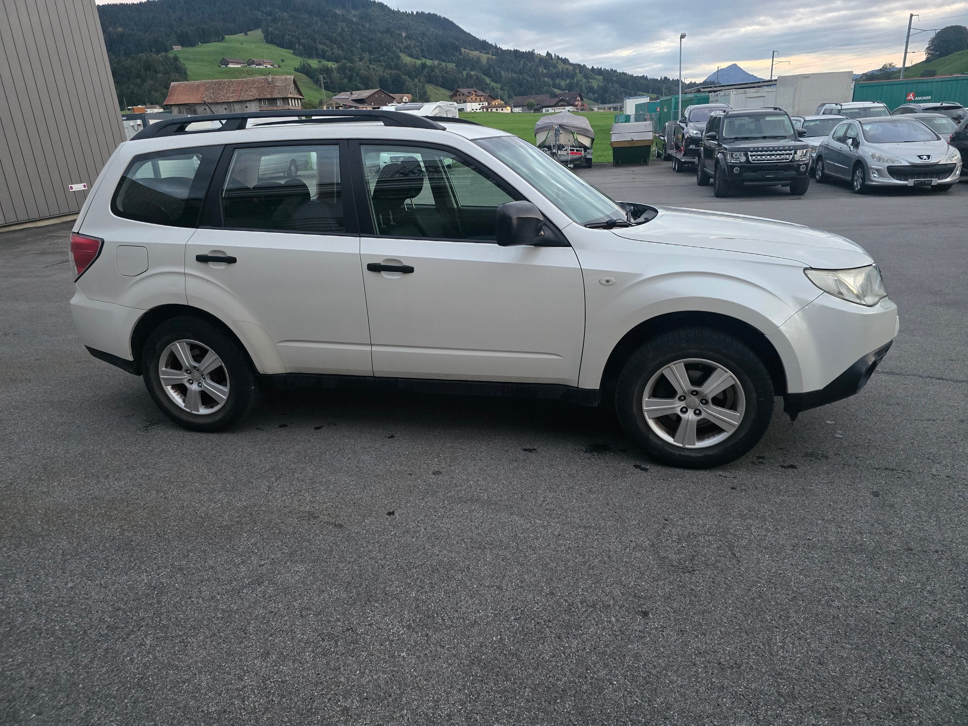 SUBARU Forester 2.0X Advantage-image-6