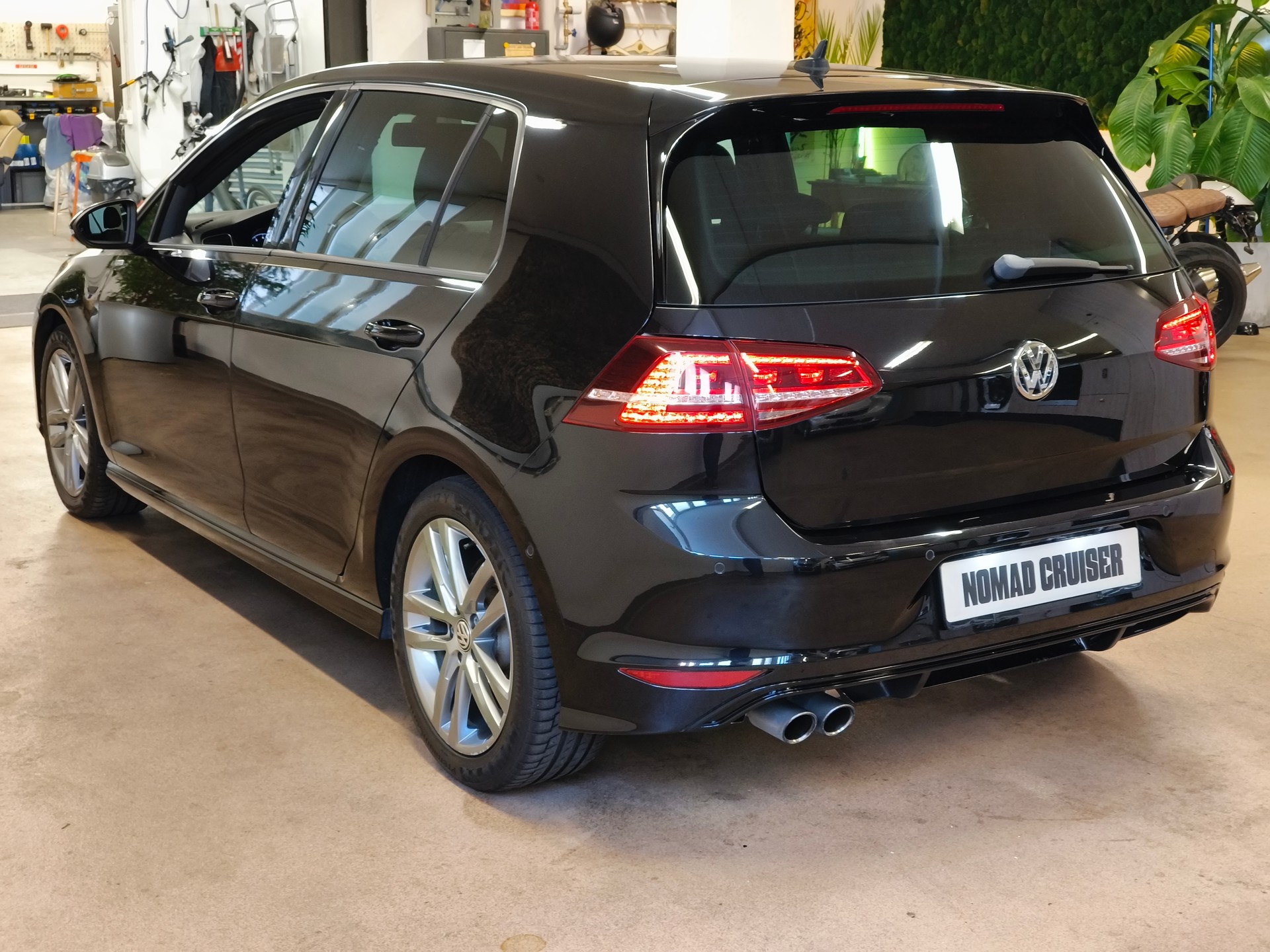 VW Golf 1.4 TSI Cup R-Line DSG-image-15