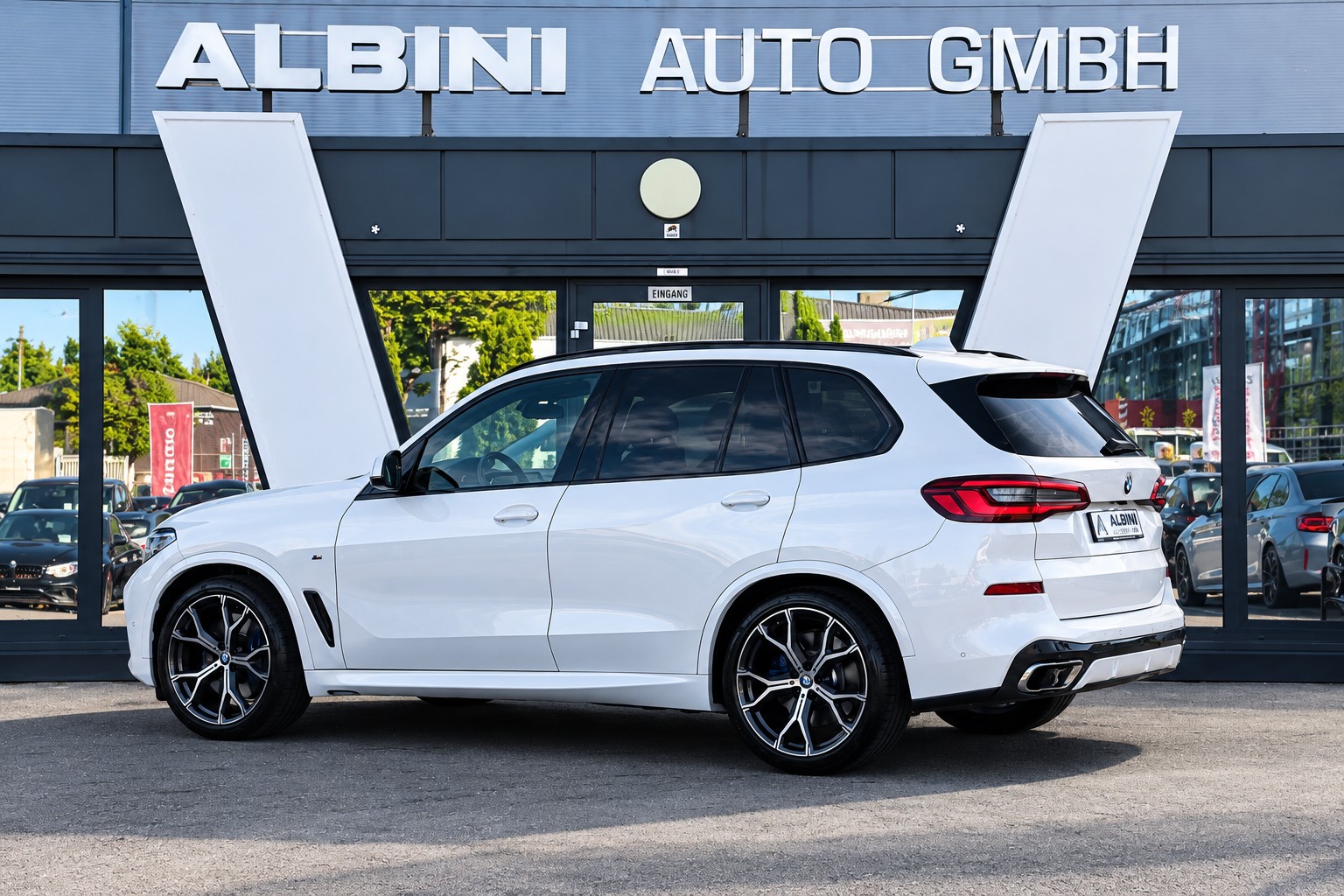 BMW X5 40i xDrive M-Sport SAG-showroom-element-3