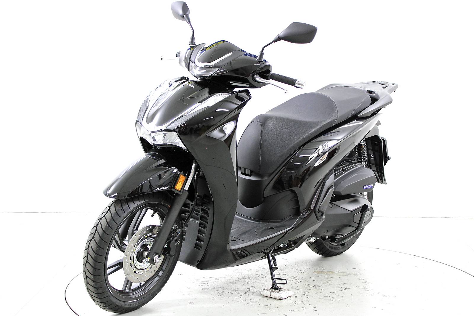 HONDA SH 350 ABS-image-2