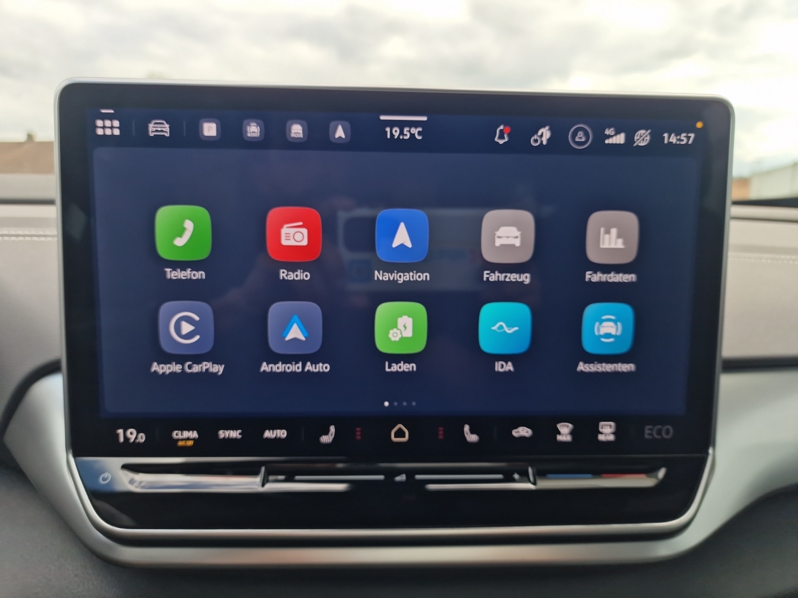 VW ID.4 Pro 77 kWh 4x4 Panorama AHK MY2027-image-18